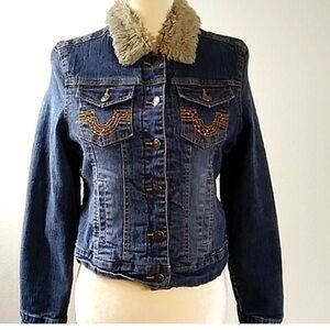 Djeans Stylish Denim Jacket with Faux Fur Collar Size L